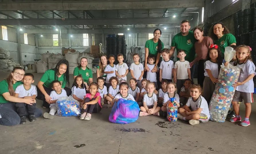 (ÁUDIO) Projeto promove educação ambiental e empreendedorismo em Brusque