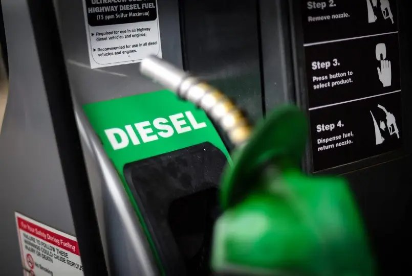 Petrobrás reduz preço do diesel em R$ 0,17 a partir desta terça-feira