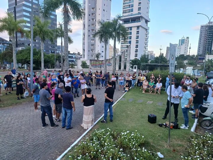 (VÍDEO) Servidores realizam mobilização e marcam nova assembleia para o dia 3