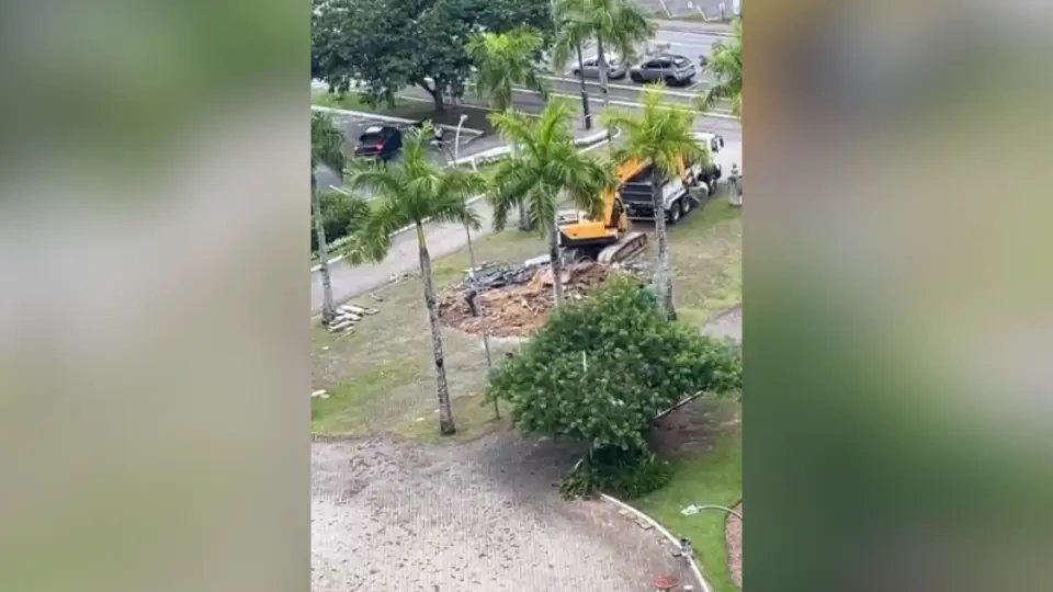 Prefeitura de Brusque remove chafariz da Praça Sesquicentenário