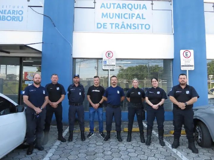 Agentes da GTB de Brusque fazem visita técnica em Balneário Camboriú