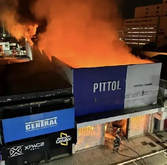 Polícia conclui investigação sobre incêndio na loja Pittol, em Brusque