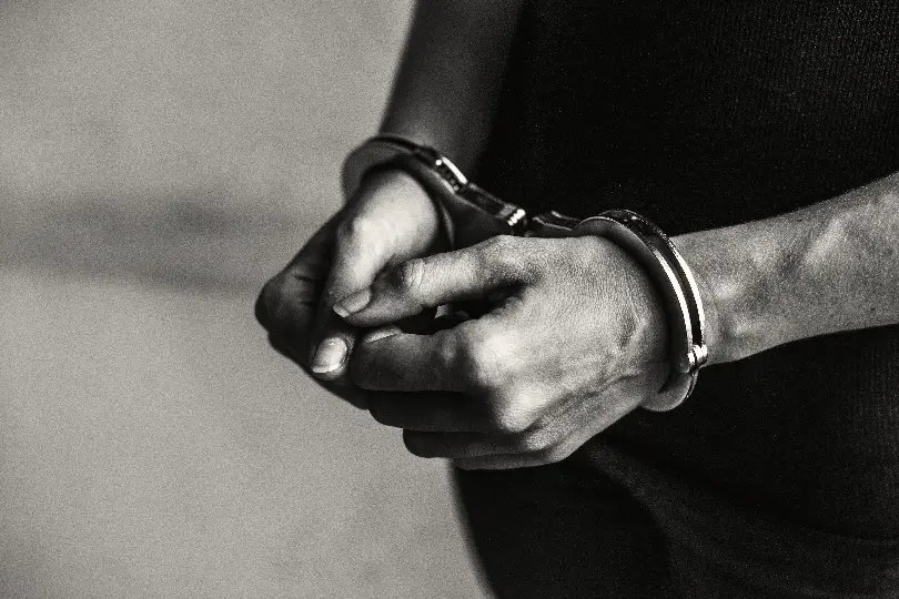 Jovem é morta por estrangulamento pelo companheiro em SC