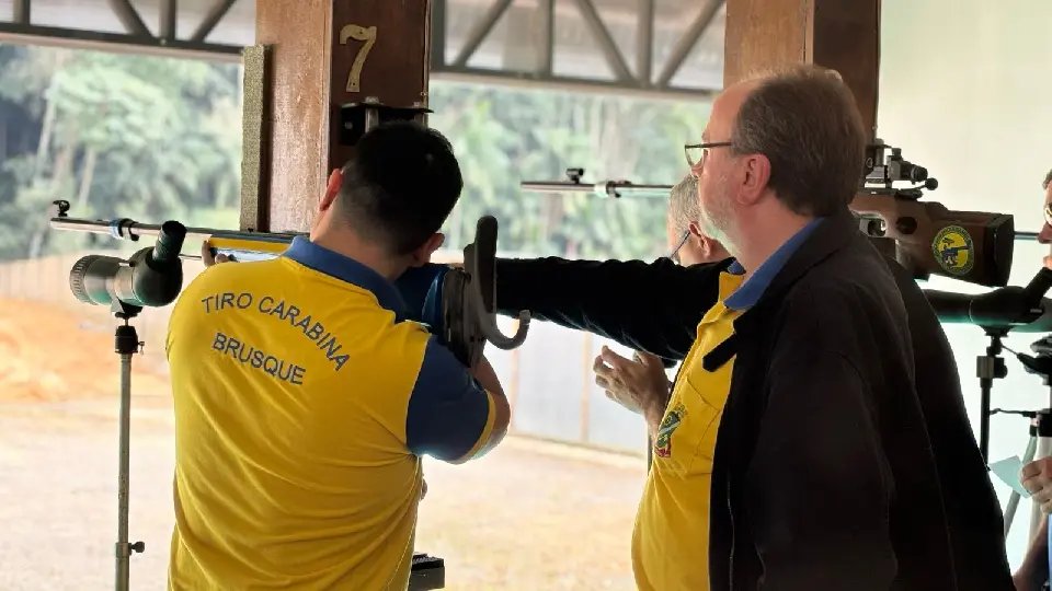 Equipe de Brusque brilha e conquista 4º lugar no Campeonato Catarinense de Tiro