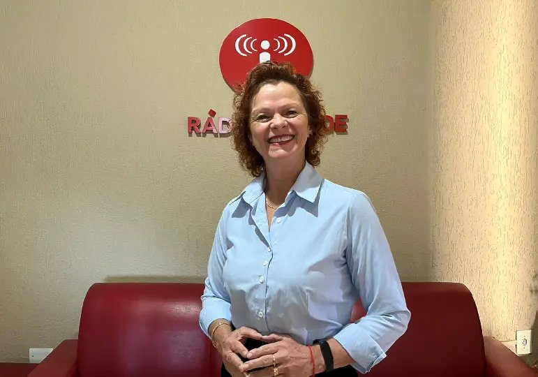 (VÍDEO) Bete Eccel questiona implementação de novas escolas cívico-militares na cidade