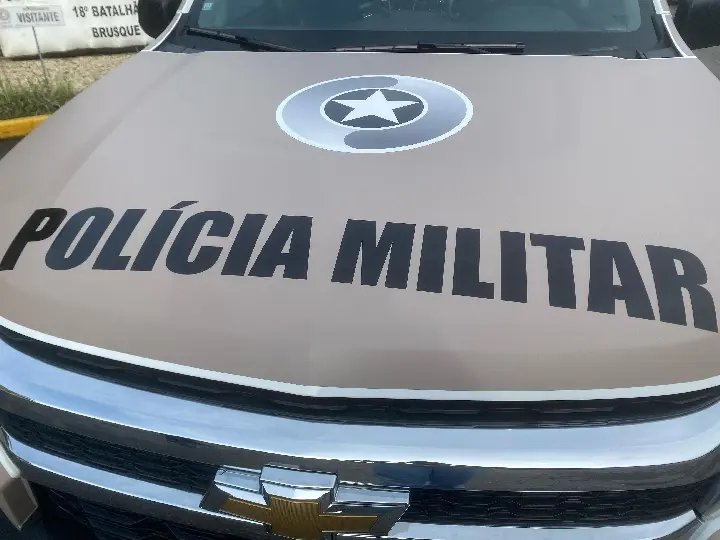 Mulher relata agressão do companheiro com soco na boca em Brusque