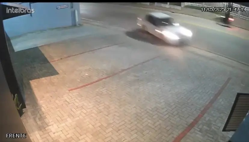(VÍDEO) Câmera flagra momento exato de grave acidente no Águas Claras