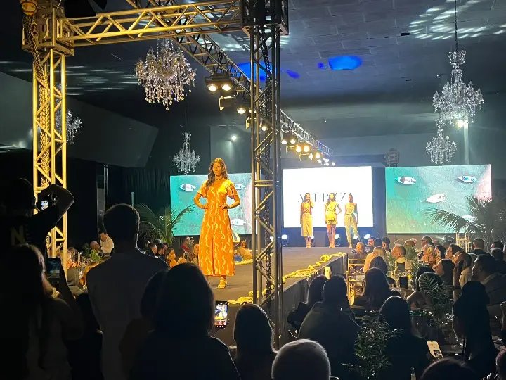 (VÍDEO) Desfile de moda marca a 70ª edição da Pronegócio 