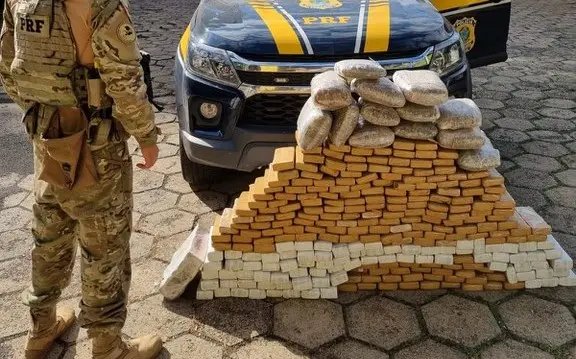 Mais de 660 kg de maconha apreendidos pela PRF em Santa Catarina