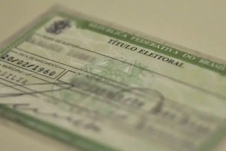 Termina hoje o prazo para regularizar o título de eleitor