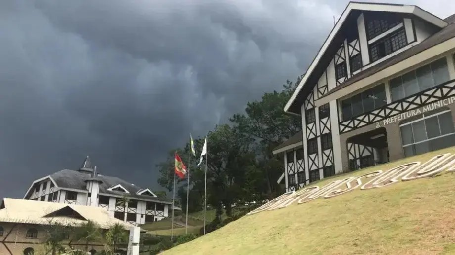 Defesa Civil alerta para chuva volumosa em Brusque