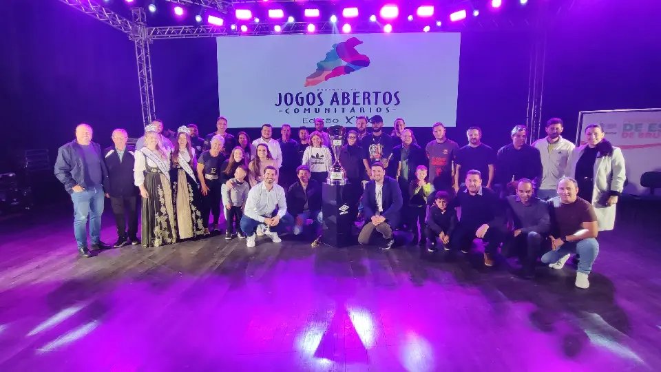 Noite de festa na Arena Brusque marca a abertura da 30ª edição dos Jogos Comunitários