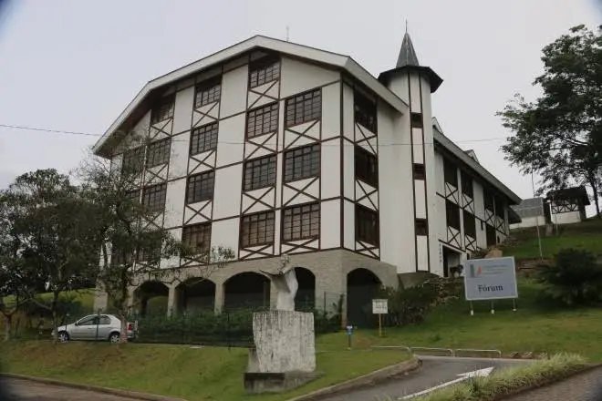 Homem será julgado por homicídio qualificado nesta semana em Brusque