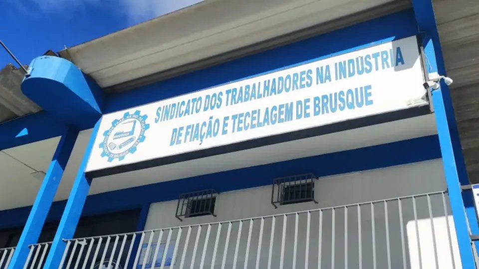 (VÍDEO) Presidente do Sintrafite diz que greve é último recurso