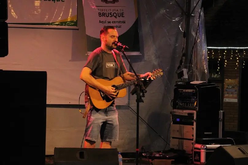 Prefeitura abre credenciamento para profissionais de arte e cultura
