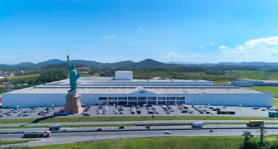 Havan projeta aumento de 30% nas vendas para o Dia dos Namorados