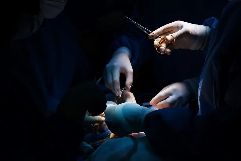 Santa Catarina alcança 940 mil cirurgias e avança na redução de filas