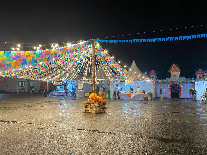 Mesmo com chuva e frio, 3º Arraiá Solidário esquenta corações no Pavilhão da Fenarreco