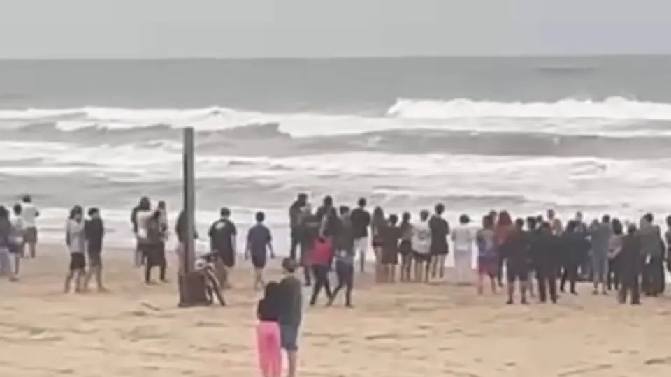 Homem morre após se afogar no mar em Navegantes