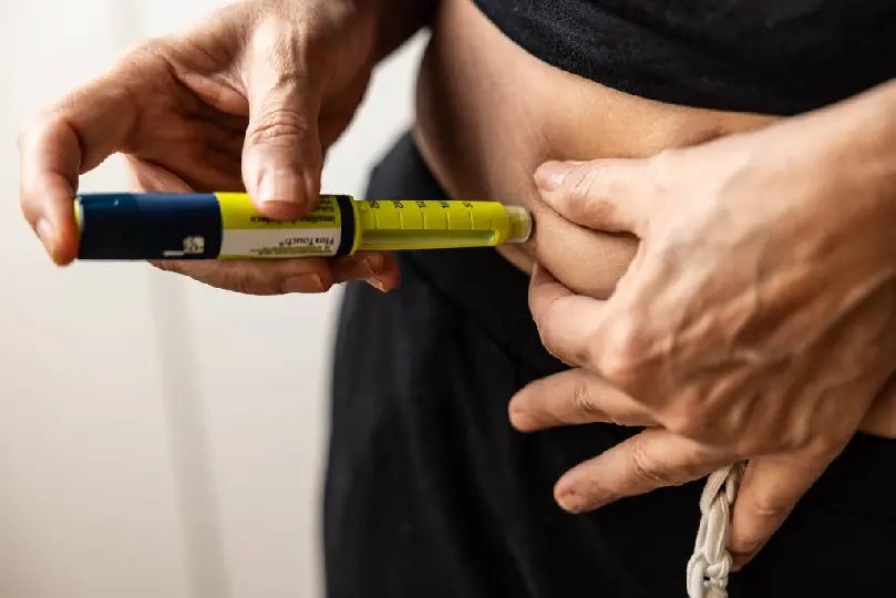 Pacientes do SUS começam a receber canetas de insulina reutilizáveis a partir deste mês