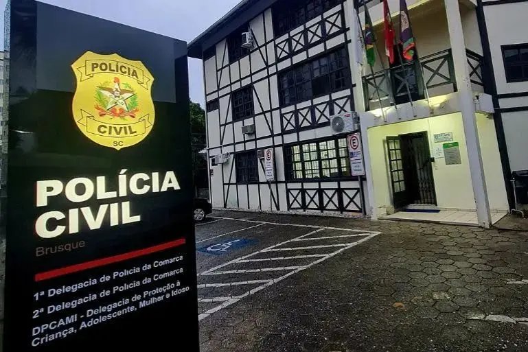 Golpe de R$ 15 mil em Brusque foi comandado por grupo conhecido como ‘escritório do crime’