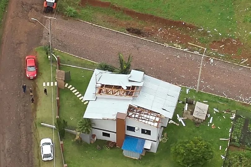 Microexplosão em cidade de SC é confirmada pela Defesa Civil