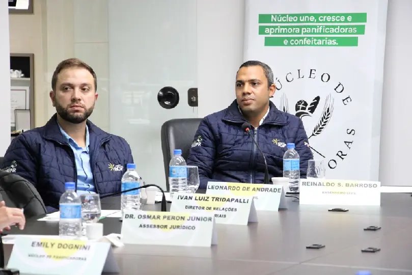 Engenheiros apresentam à ACIBr avanços e prazos da obra na Antônio Heil