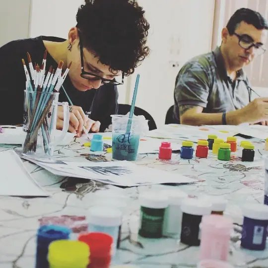 Moradores de Brusque já podem se inscrever em cursos gratuitos de arte da FCB