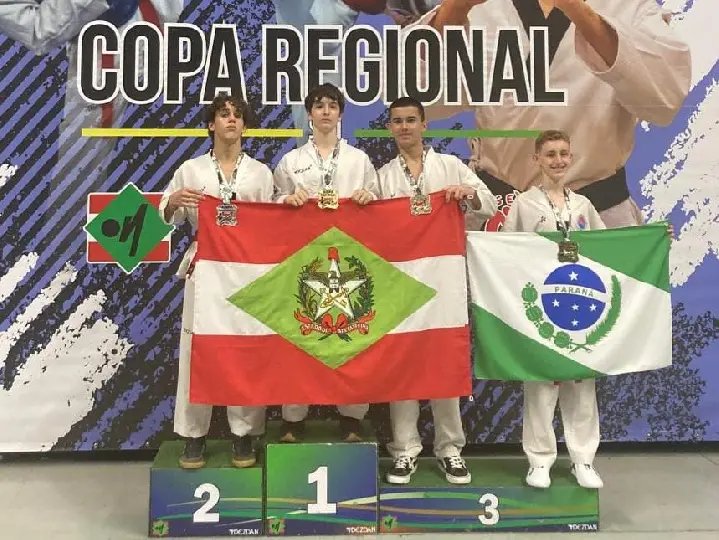 Atletas de Brusque conquistam oito medalhas na Copa Regional Sul de Taekwondo