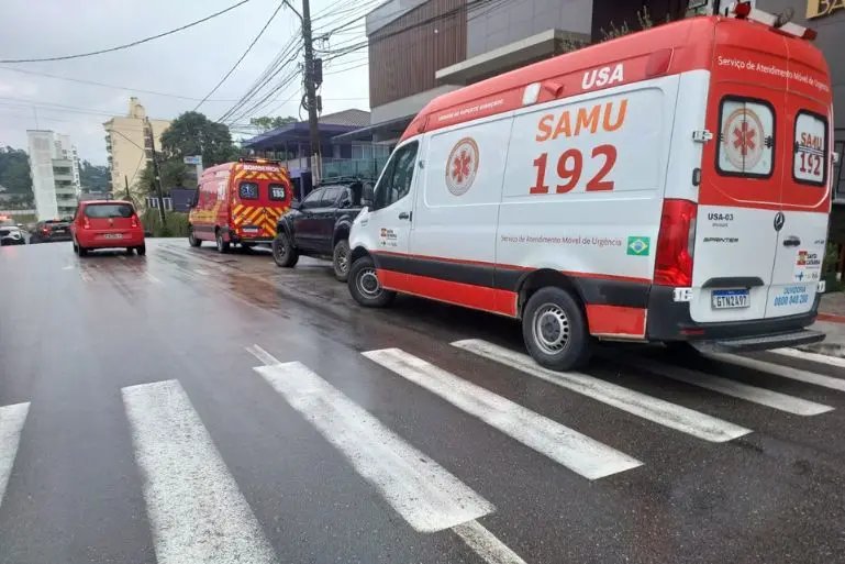 Disparo de arma de fogo deixa homem ferido