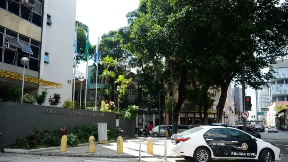 Grupo é alvo de operação por estupros e tortura de meninas em nove estados