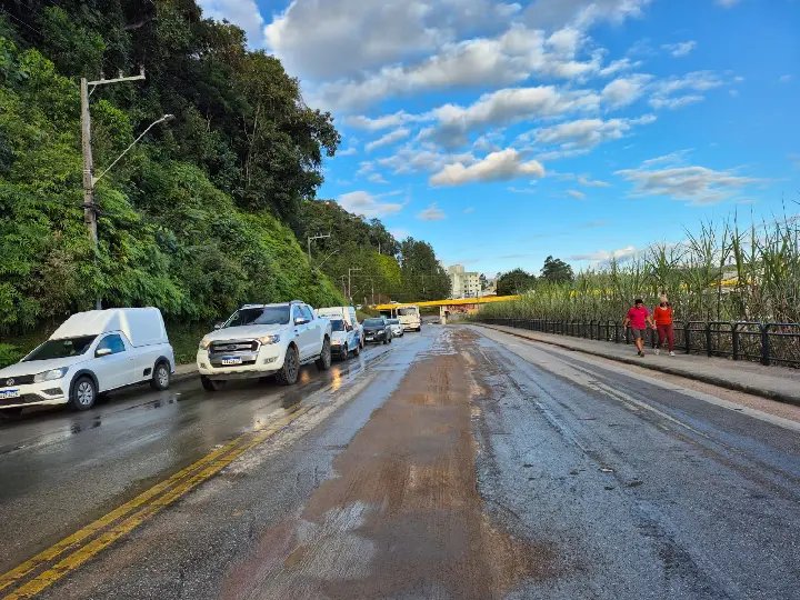 Trecho da rua General Osório recebe pavimentação nesta sexta-feira
