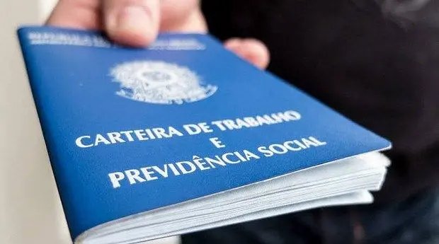 Feirão de Empregos será realizado dia 16 de julho no Pavilhão da Fenarreco
