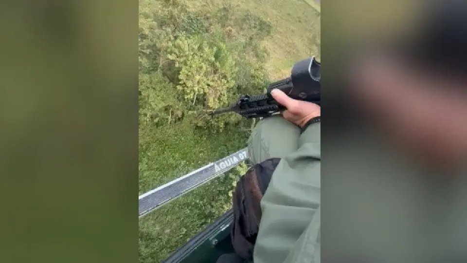 (VÍDEO) Detento foge de presídio em Itajaí e helicóptero Águia da PM é acionado