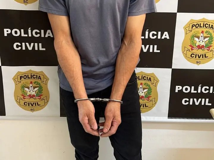Homem que matou cunhada e tentou assassinar esposa no Paraná é preso em Blumenau