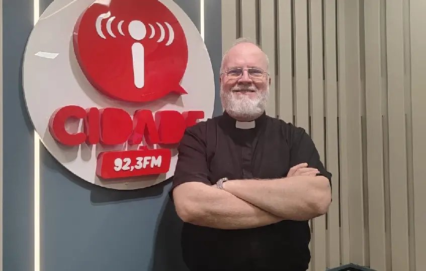 Padre Sérgio convida para festa junina da igreja São Judas Tadeu 