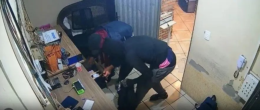 Motel é invadido e dupla acaba sendo presa por furto