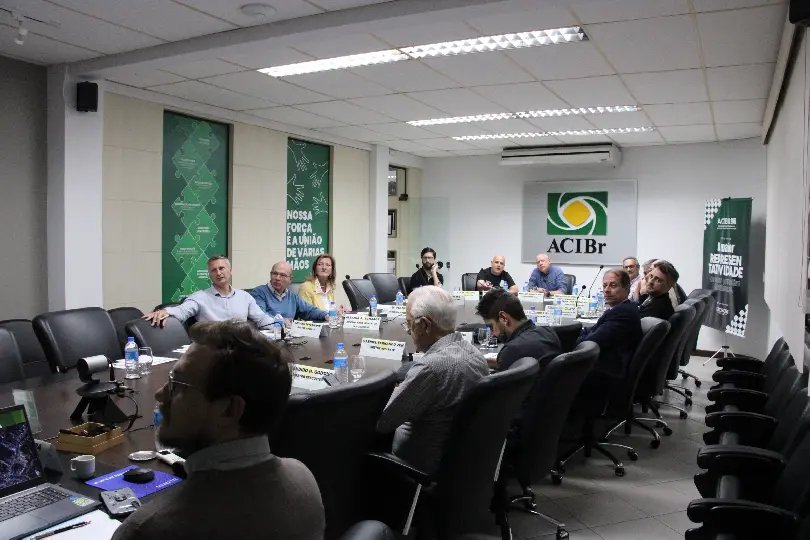ACIBr recebe vice-prefeito para falar sobre infraestrutura