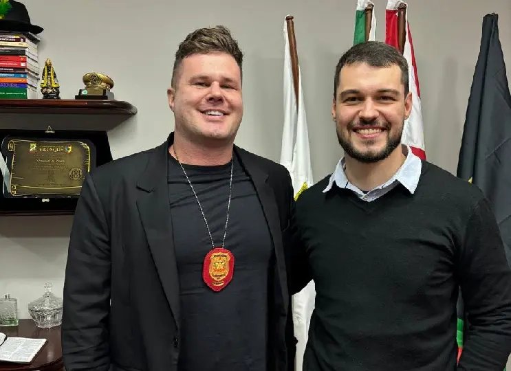 Polícia Civil apresenta novo delegado para a DPCAMI de Brusque