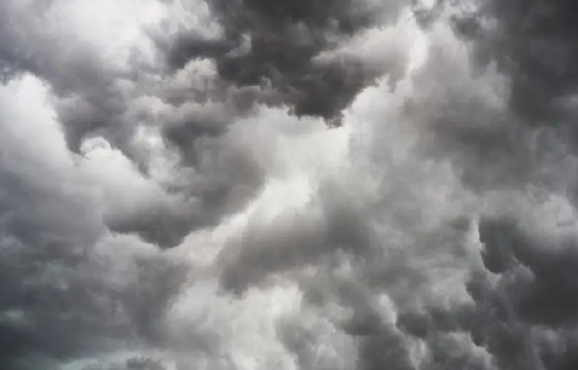 Fim de semana começa com sol e termina com instabilidade em SC