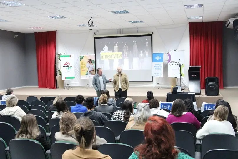 AmpeBr realiza palestra Trend View Inverno 2026