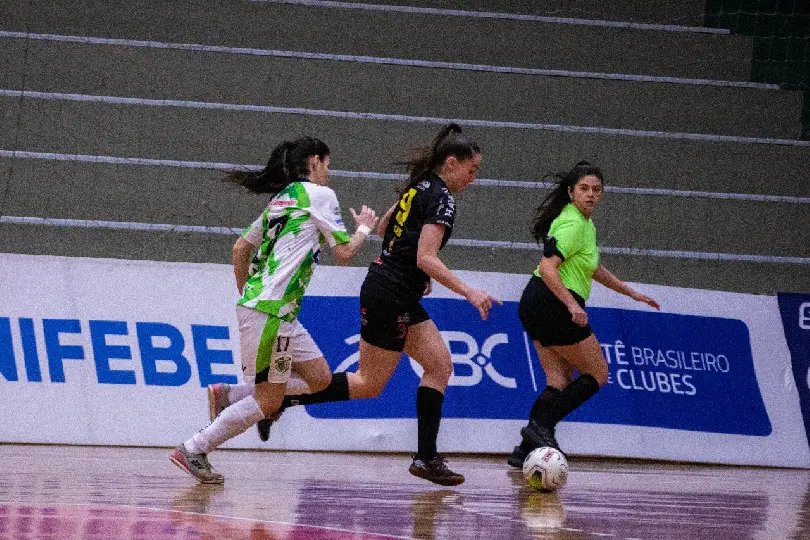 Barateiro Havan Futsal vence o Resenhas pela Liga Feminina de Futsal