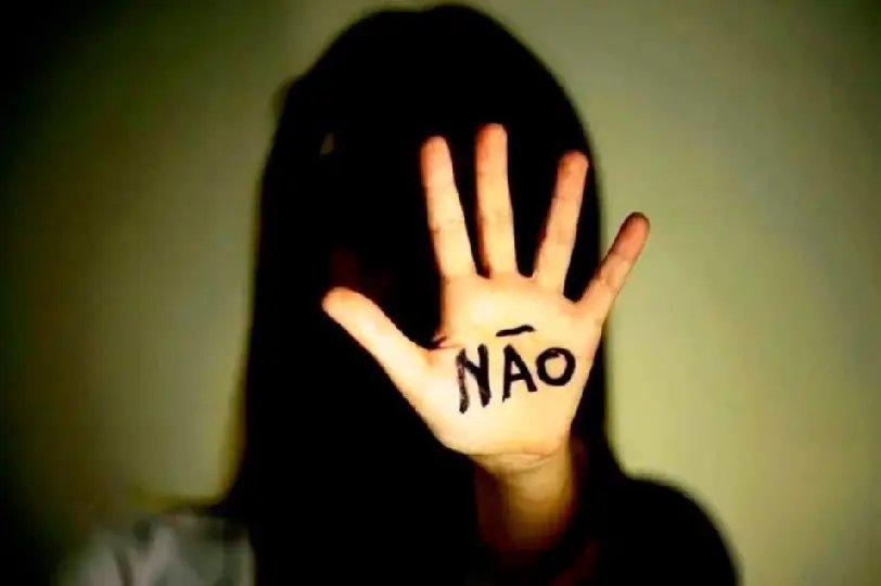 Jovem é vítima de importunação sexual no Centro