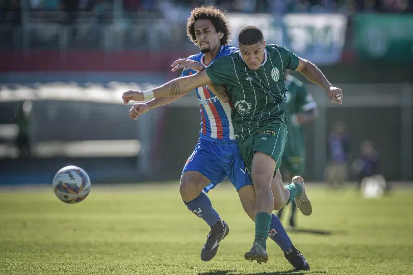 Com show de Airon, Renaux empata e leva decisão do acesso para o Augusto Bauer