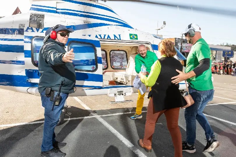 Havan realiza passeio de helicóptero para 300 pessoas