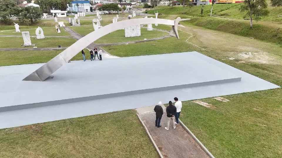 Obra “Tortura Nunca Mais” pode entrar oficialmente no catálogo de Niemeyer