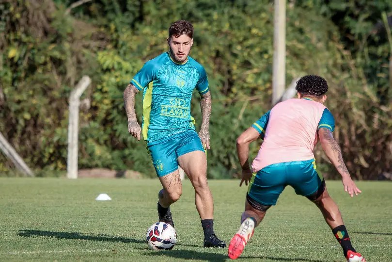 Brusque intensifica preparação contra o Caxias