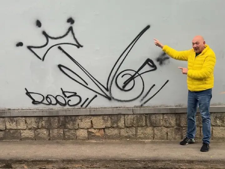 (VÍDEO) Hang oferece recompensa de R$ 5 mil para quem denunciar pichador em Brusque