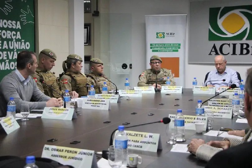 Nova sede da Polícia Militar em Brusque é tema de reunião da ACIBr