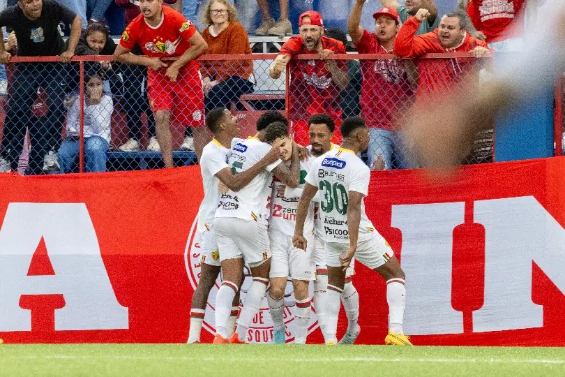 Brusque vence o CSA e garante vaga na segunda fase da Série C